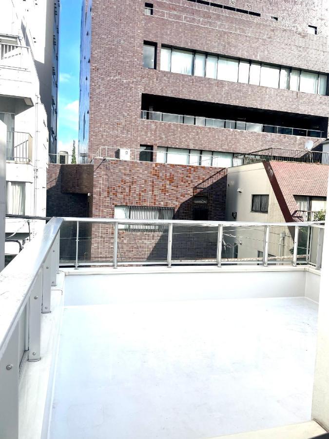 Small Villa Tokyo 渋谷まで2駅10分 青山一丁目駅徒歩3分一軒家ペット歓迎お子様歓迎駐車場あり6人までok 외부 사진